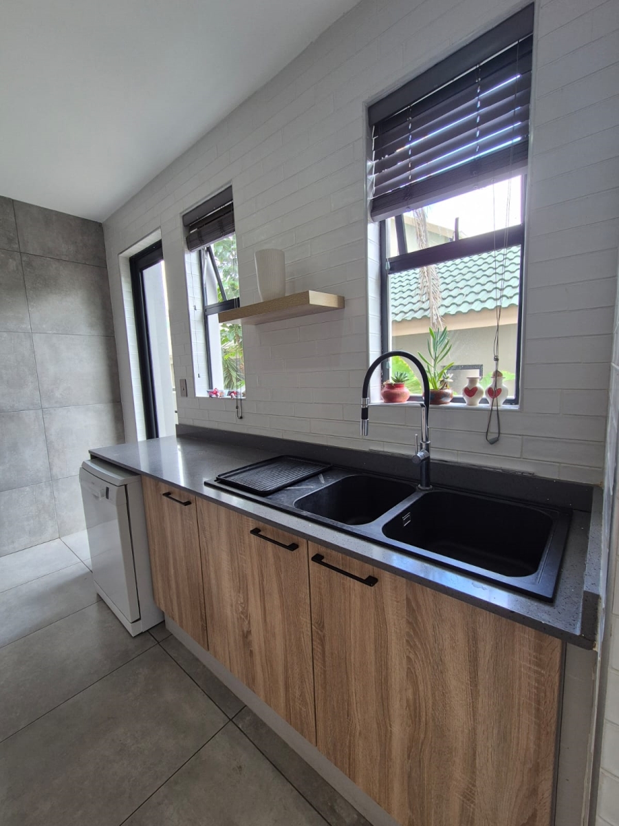 7 Bedroom Property for Sale in Wigwam North West